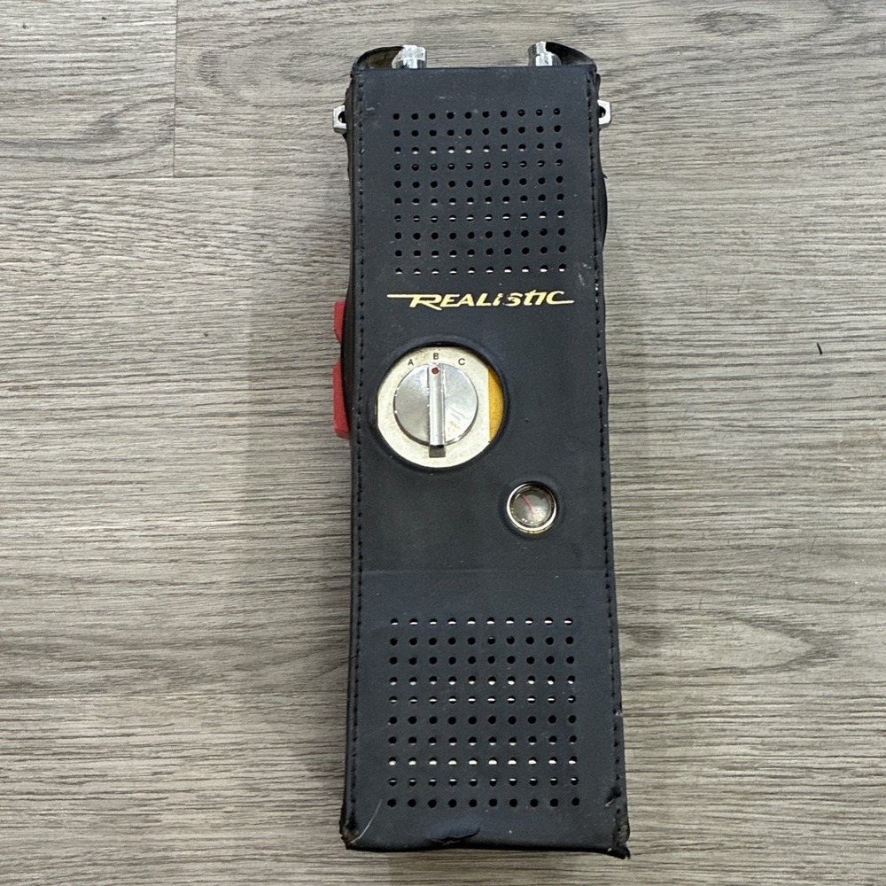 VTG Realistic Handheld CB Transceiver- 3 Watt 3 Channel TRC-99C W/CASE